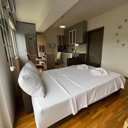Dolcecasa 4 * Skopje